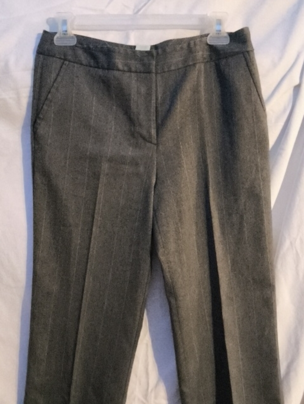 Sigred Olsen Classic Women's Silver Pinstripe Grey Dress Pants - 4 Office,Profes